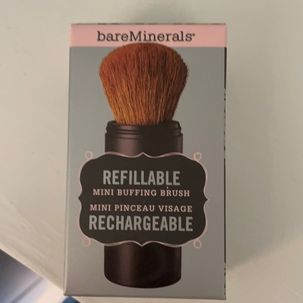 BareMinerals mini buffering brush